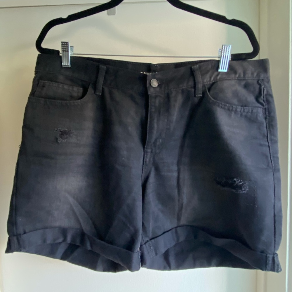 Old Nave Boyfriend Shorts